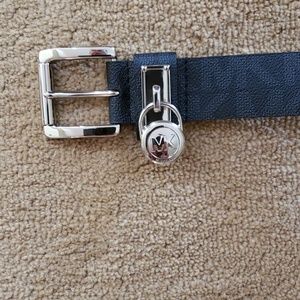 Michael kors belt
